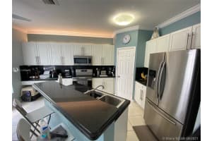 5715 NW 112th Path, Doral, FL 33178, Sold 11/04/21