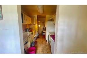 21331 NW 40th Cir Ct, Miami Gardens, FL 33055, Sold 11/03/21