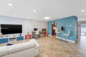 19023 NW 52nd Ct, Miami Gardens, FL 33055, Sold 11/22/21