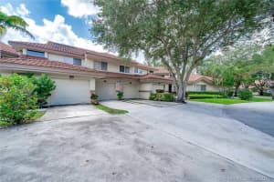 958 NW 92nd Terrace, Plantation, FL 33324, Sold 11/02/21