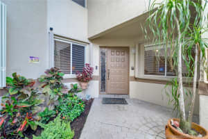 958 NW 92nd Terrace, Plantation, FL 33324, Sold 11/02/21