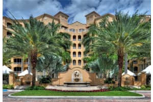 3001 NE 185th St, Aventura, FL 33180, Sold 01/14/22