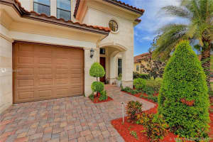 8076 NW 115th Way, Parkland, FL 33076, Sold 01/21/22