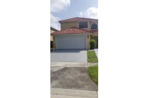 1451 SW 88th Ave, Pembroke Pines, FL 33025, Sold 01/05/22