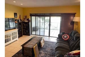 6427 Windmill Gate Rd, Miami Lakes, FL 33014, Sold 11/19/21