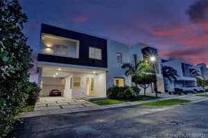 6730 NW 106th Ave, Doral, FL 33178, Sold 11/12/21