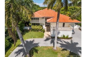 291 Costanera Rd, Coral Gables, FL 33143, Sold 11/18/21