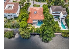 291 Costanera Rd, Coral Gables, FL 33143, Sold 11/18/21
