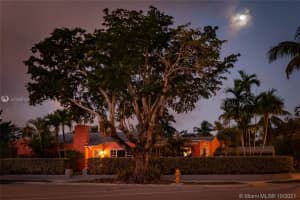 7530 NE 8th Ave, Miami, FL 33138, Sold 12/10/21