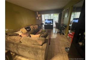 3410 Foxcroft Rd, Miramar, FL 33025, Sold 02/23/22