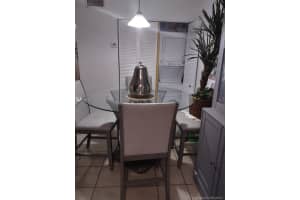 7115 NW 179th St, Hialeah, FL 33015, Sold 10/15/21