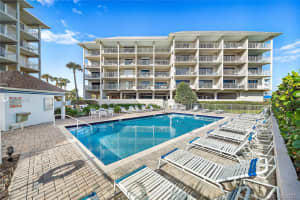 429 NE Tradewind Ln, Stuart, FL 34996, Sold 10/29/21