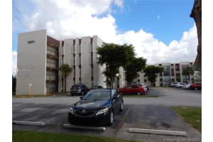 9441 SW 4th St, Miami, FL 33174, Sold 01/31/22