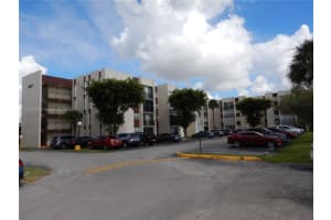 9441 SW 4th St, Miami, FL 33174, Sold 01/31/22