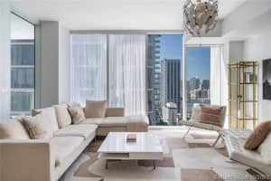 1040 Biscayne Blvd, Miami, FL 33132, Sold 11/05/21