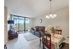 8205 SW 152nd Ave, Miami, FL 33193, Sold 12/23/21