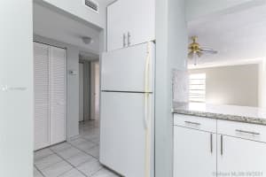 1810 W 56th St, Hialeah, FL 33012, Sold 01/04/22