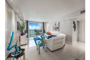 6039 Collins Ave, Miami Beach, FL 33140, Sold 11/05/21