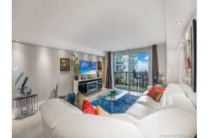6039 Collins Ave, Miami Beach, FL 33140, Sold 11/05/21