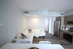 435 21st St, Miami Beach, FL 33139, Sold 12/27/21