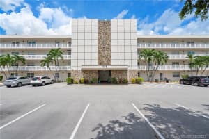 325 SE 11th Terrace, Dania Beach, FL 33004, Sold 10/26/21