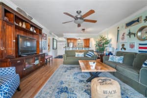 325 SE 11th Terrace, Dania Beach, FL 33004, Sold 10/26/21