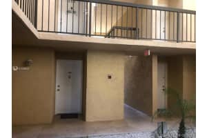 690 W Park Dr, Miami, FL 33172, Sold 10/20/21