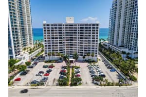 3505 S Ocean Dr, Hollywood, FL 33019, Sold 10/08/21