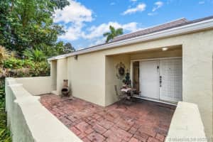 4980 SW 94th Terrace, Cooper City, FL 33328, Sold 11/15/21