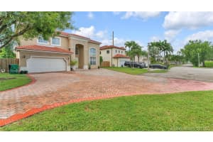15180 SW 156th Ave, Miami, FL 33196, Sold 10/19/21