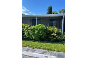 502 7th Pl, Vero Beach, FL 32962, Sold 03/09/22