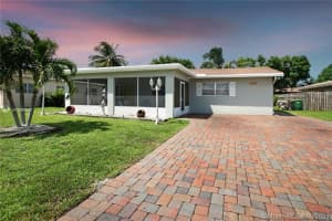 7105 NW 83rd St, Tamarac, FL 33321, Sold 11/09/21