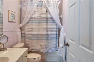 2101 SE 14th Cir, Homestead, FL 33035, Sold 10/29/21