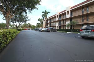 5606 Coral Lake Dr, Margate, FL 33063, Sold 01/03/22
