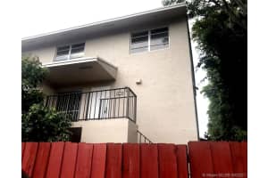 15655 SW 82nd Cir Ln, Miami, FL 33193, Sold 01/05/22