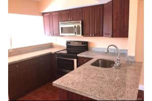 15655 SW 82nd Cir Ln, Miami, FL 33193, Sold 01/05/22