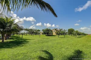 35850 SW 218th Ave, Homestead, FL 33034, Sold 12/03/21