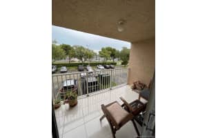 15221 SW 80th St, Miami, FL 33193, Sold 11/03/21