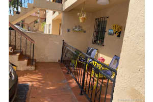 5530 W 26th Ct, Hialeah, FL 33016, Sold 11/03/21