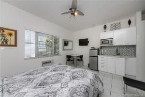 255 W 24th St, Miami Beach, FL 33140, Sold 01/07/22