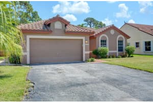 1150 New Parkview Pl, Haverhill, FL 33417, Sold 01/07/22