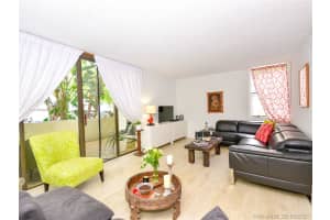 20291 NE 30th Ave, Aventura, FL 33180, Sold 11/05/21