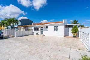 19300 NW 45th Ave, Miami Gardens, FL 33055, Sold 01/21/22