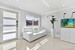 19300 NW 45th Ave, Miami Gardens, FL 33055, Sold 01/21/22