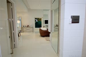 15811 Collins Ave, Sunny Isles Beach, FL 33160, Sold 03/01/22