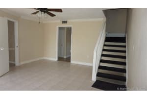 19243 NW 53rd Cir Pl, Miami Gardens, FL 33055, Sold 01/24/22