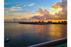 2650 Lake Shore Dr, Riviera Beach, FL 33404, Sold 03/31/22