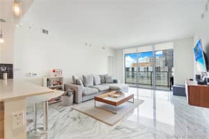 3301, 1300 Brickell Bay Dr #3505, Miami, FL 33131, Sold 03/10/22