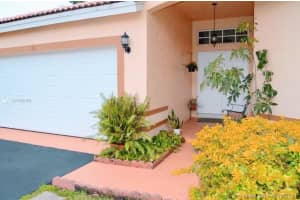 25 Gables Blvd, Weston, FL 33326, Sold 11/01/21