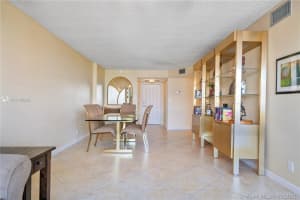 600 Parkview Dr # 1132, Hallandale Beach, FL 33009, Sold 11/11/21